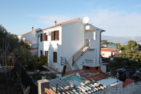 Apartments by the sea Slatine, Ciovo - 6000